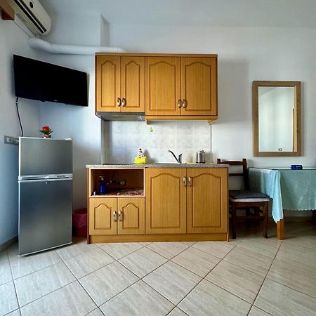 Villa Mihal Apartments Ksamil Esterno foto